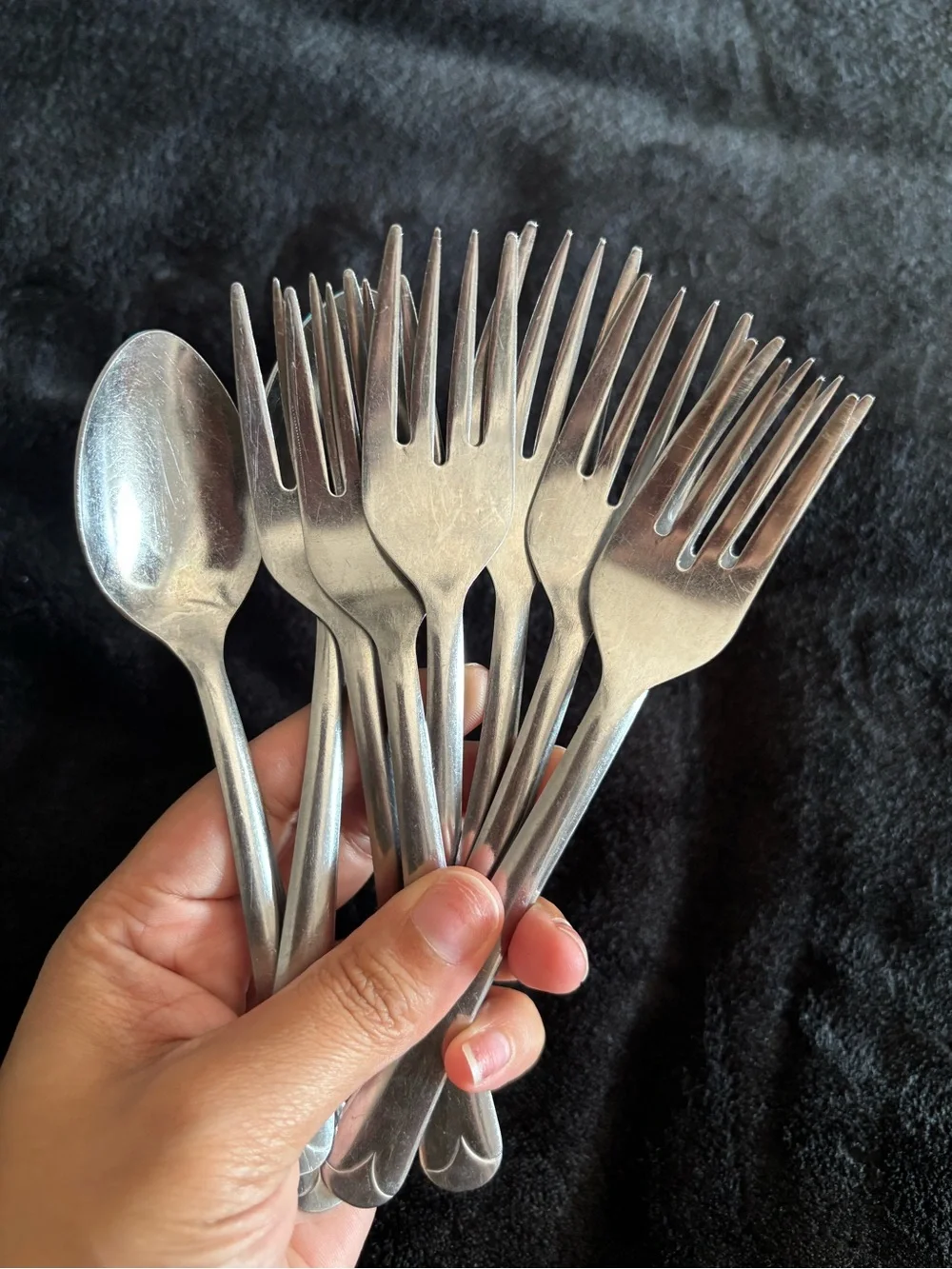 VTG WALCO Stainless Steel Taiwan Flatware 9 Piece Set- 7 Forks & 2 Spoons